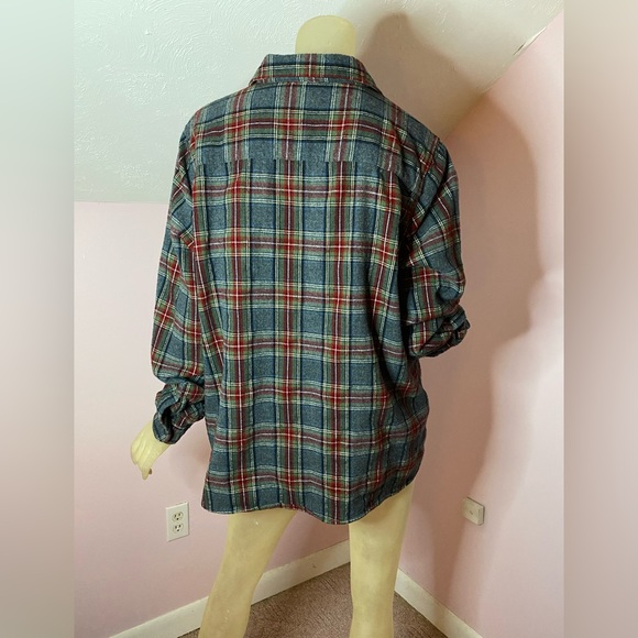 L.L. Bean Women's Flannel Shirt - Picture 3 of 13